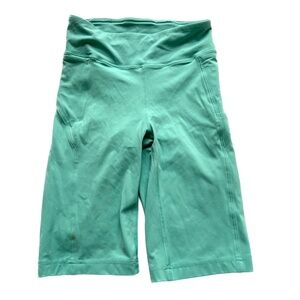Lululemon On Pace Shorts 10" Green Side Pockets Waistband Pocket Size 4